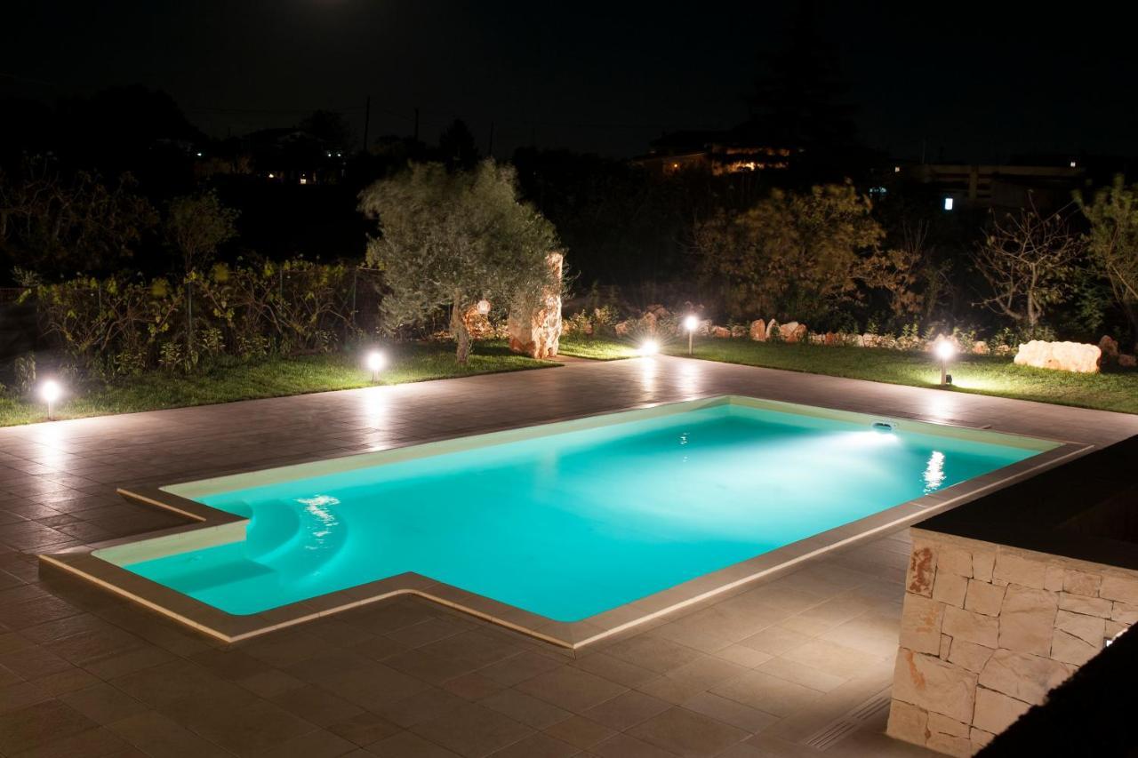 Resort Pietra Bianca Noci Exterior photo